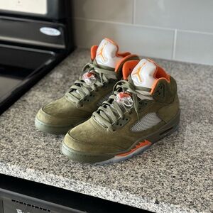 Jordan 5 Olives 2024 (No Box)